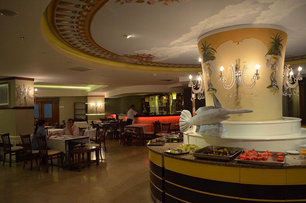 Lamos Resort Hotel & Convention Center Kumkuyu Esterno foto