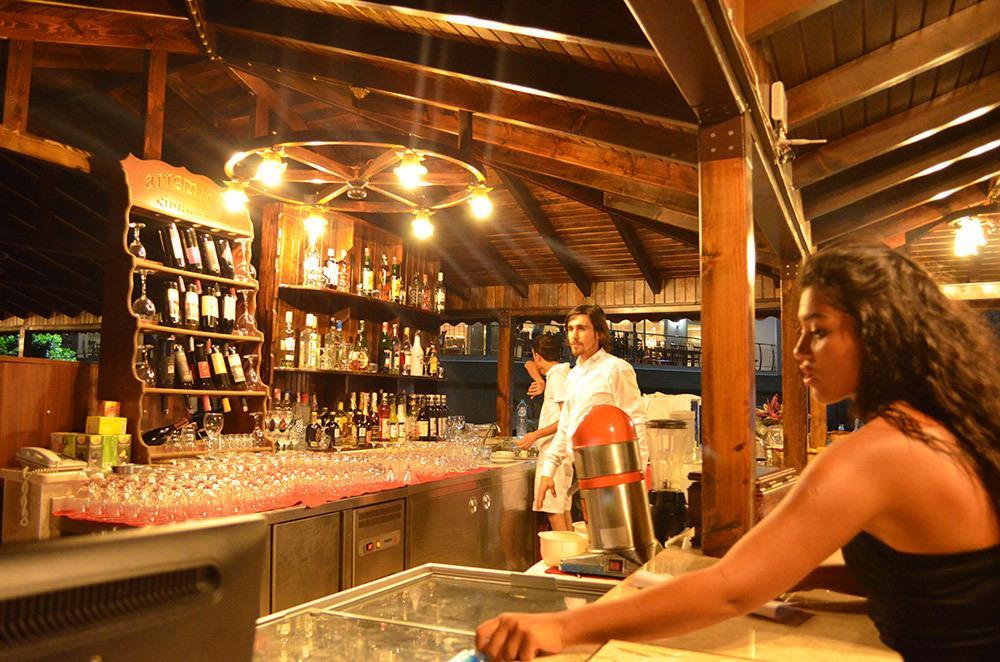 Lamos Resort Hotel & Convention Center Kumkuyu Esterno foto