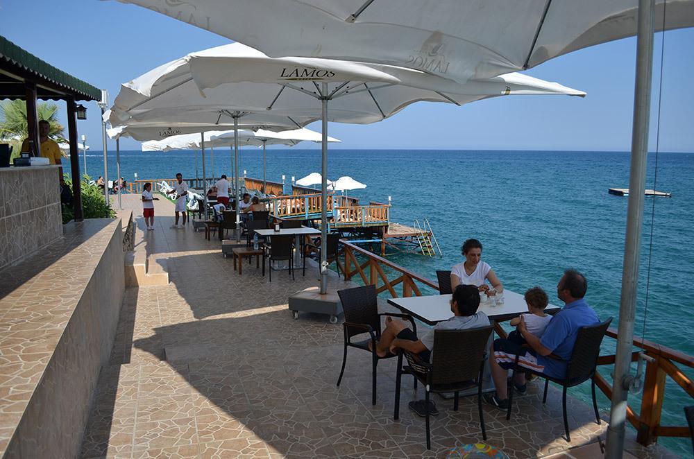 Lamos Resort Hotel & Convention Center Kumkuyu Esterno foto