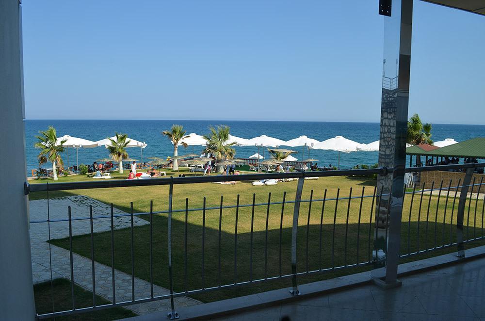 Lamos Resort Hotel & Convention Center Kumkuyu Esterno foto